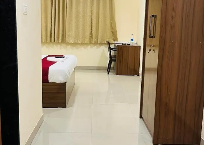 Hotel Embassy