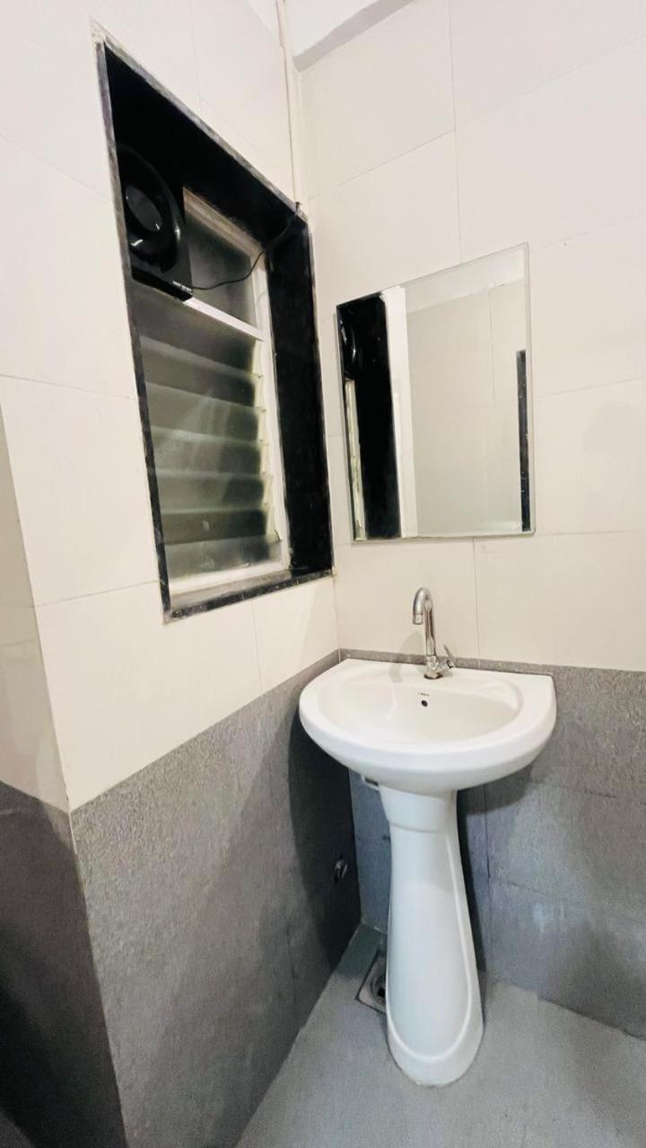 Hotel Embassy 5*